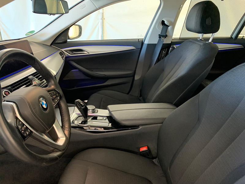 BMW 520 d T DRIVING PRO/COCKP-PRO/PANO/H&K/KAMERA — photo 10