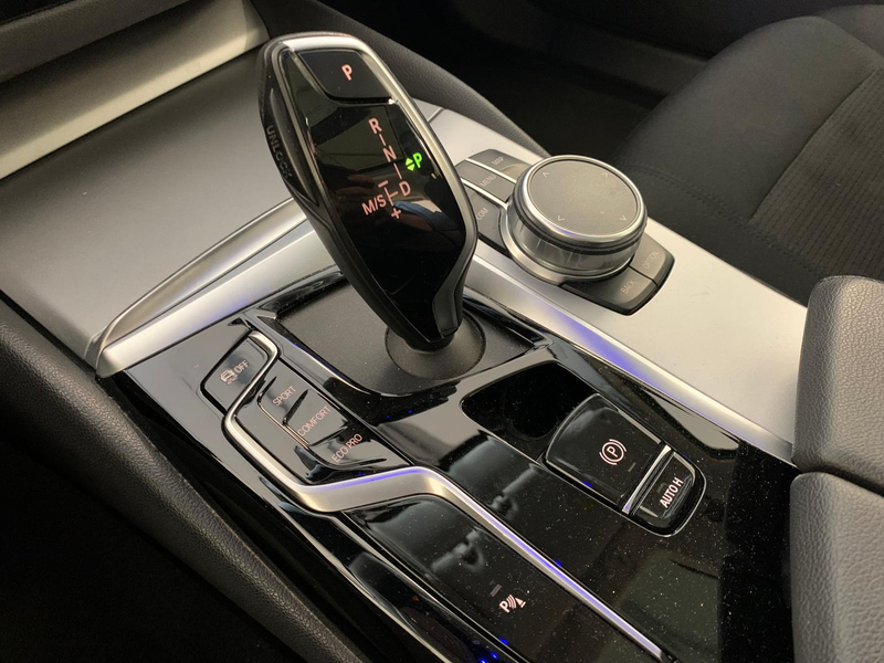 BMW 520 d T DRIVING PRO/COCKP-PRO/PANO/H&K/KAMERA — photo 12
