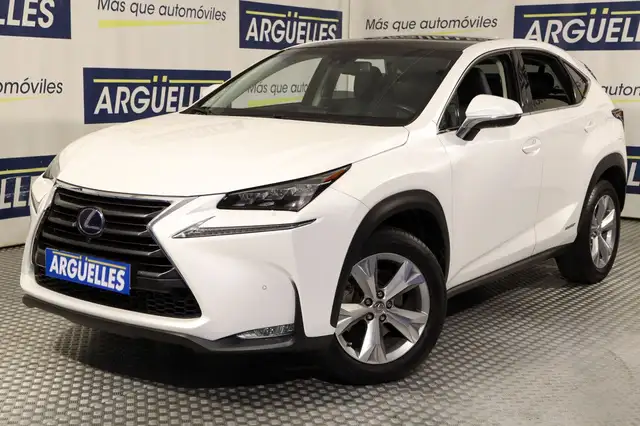Lexus NX 300h Luxury 4WD 197cv