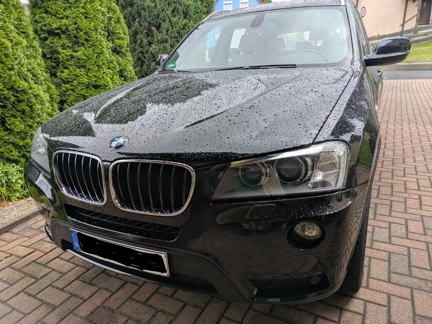 BMW X3 xDrive 20 d Schwarz - 1