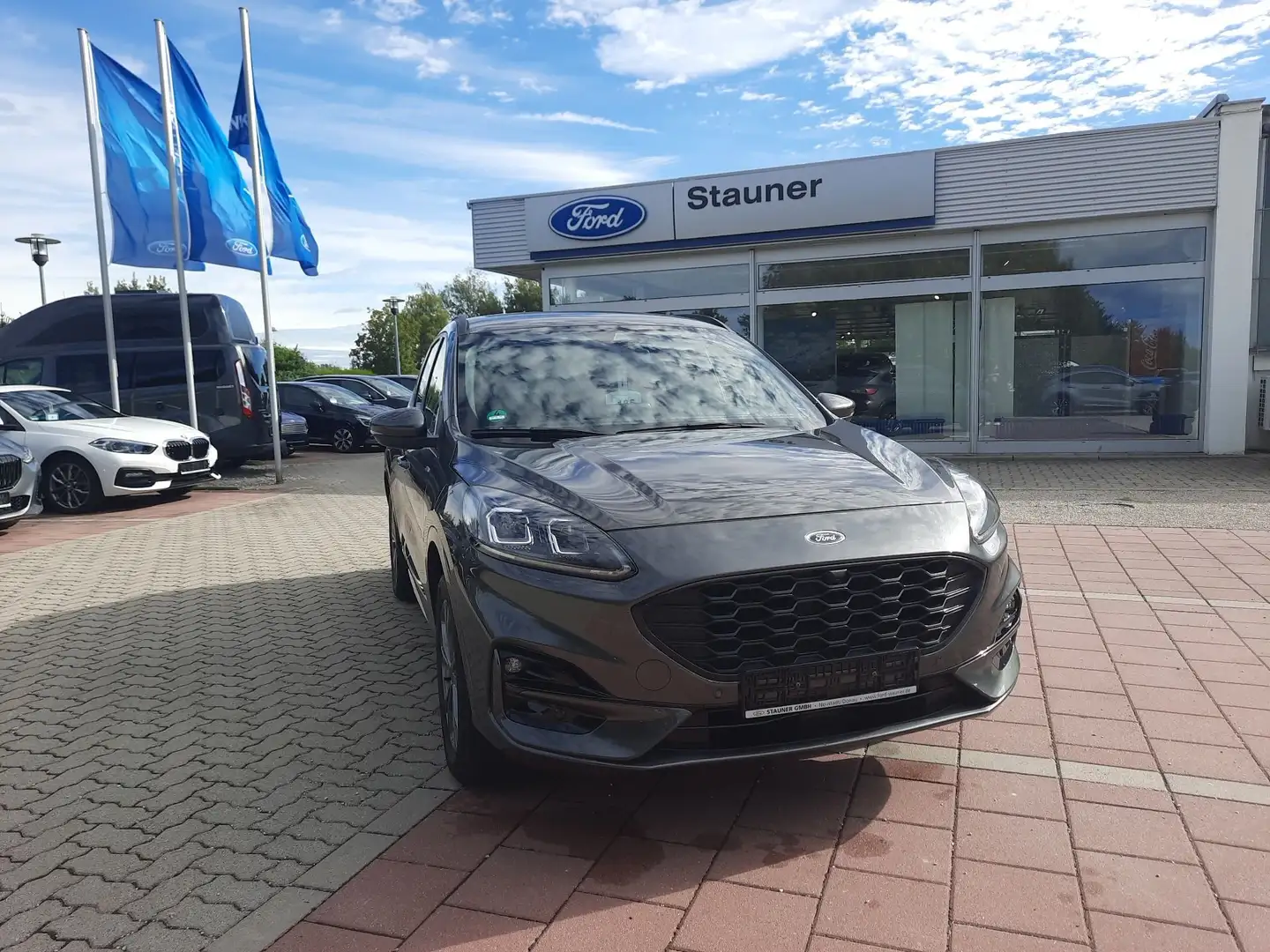 Ford Kuga 2.5 Duratec PHEV ST-Line X AHK Navi Kamera Grijs - 2