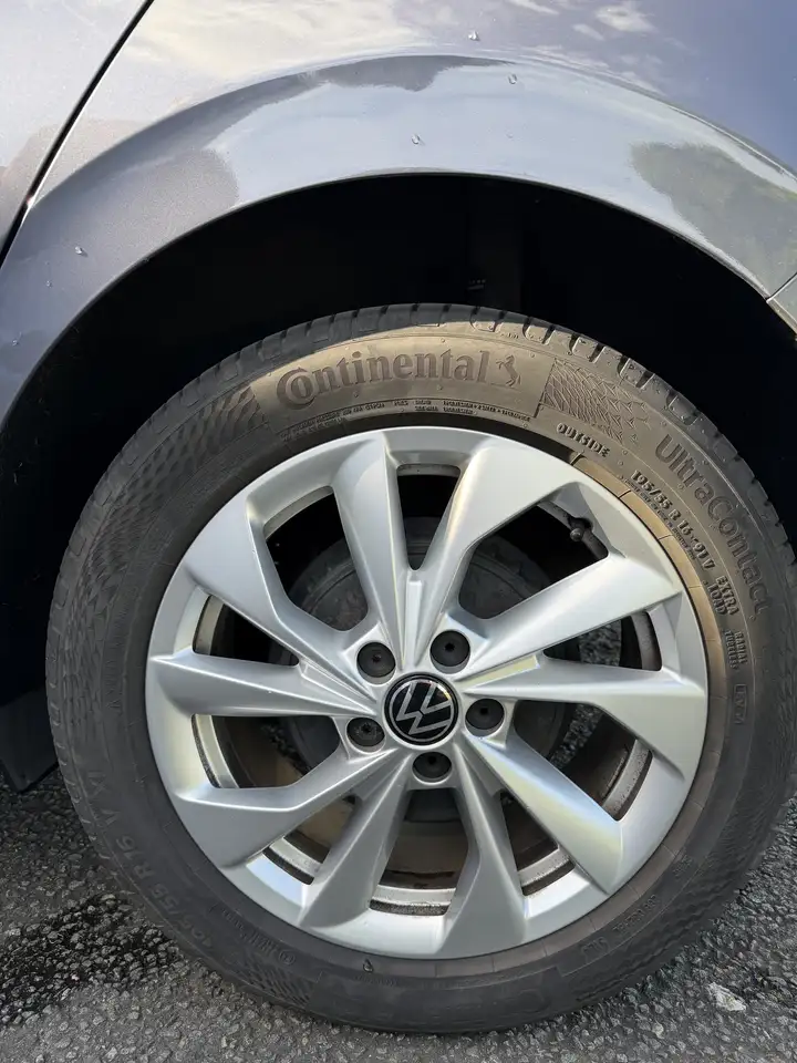 Volkswagen Polo Citadine 5 portes — photo 17