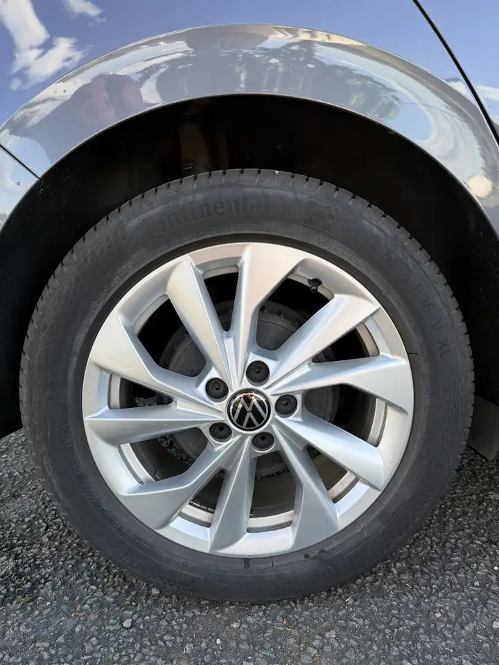Volkswagen Polo Citadine 5 portes — photo 18