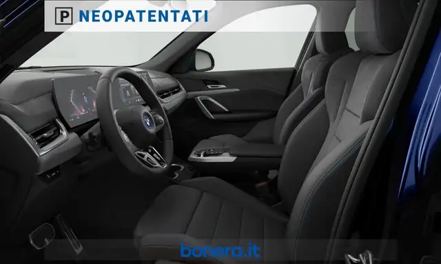 BMW Ix1 view 4