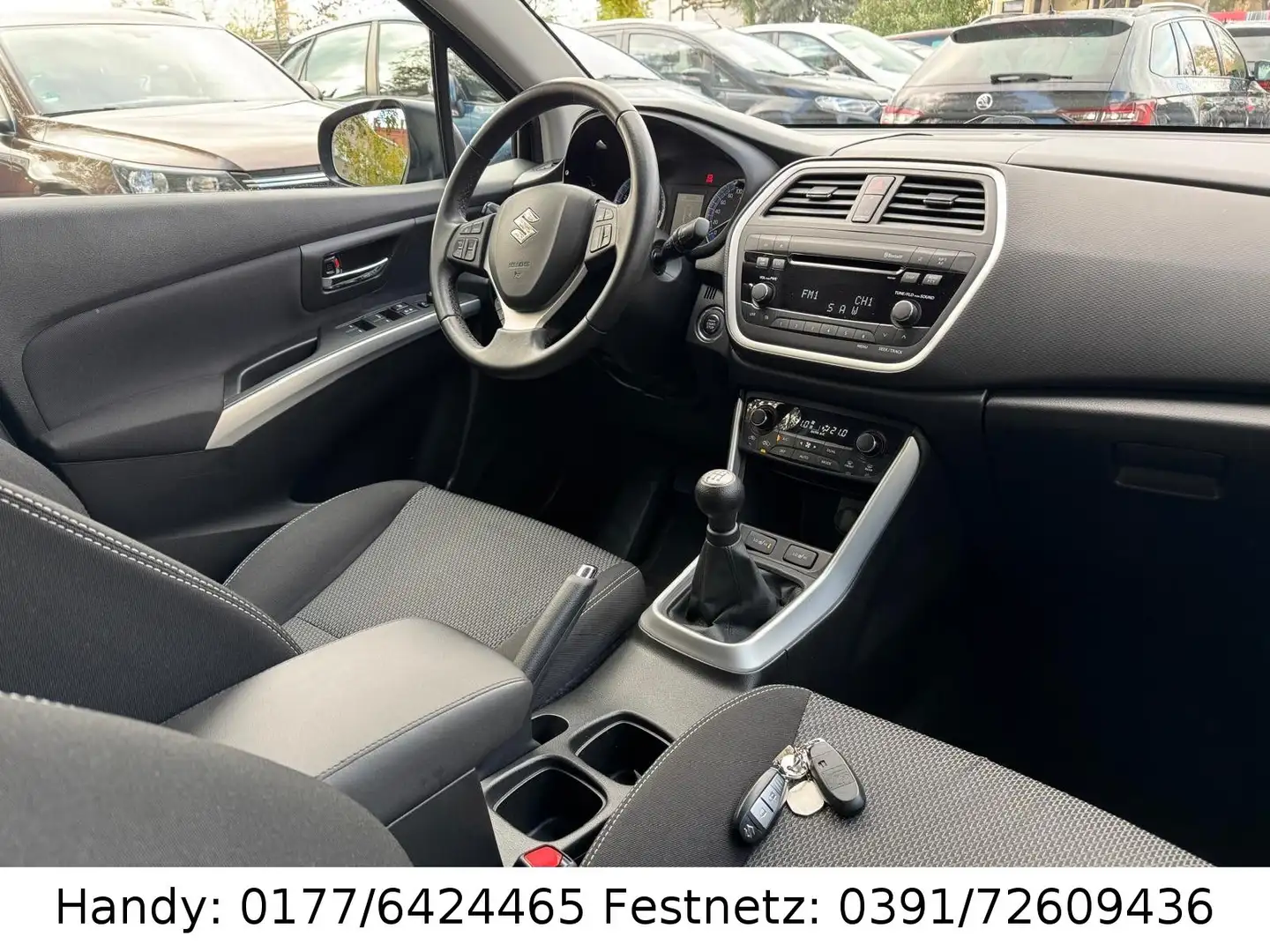 Suzuki (SX4) S-Cross KLIMAAUTOMATIK/4xel.FH/SHZ/8xALU Gris - 2