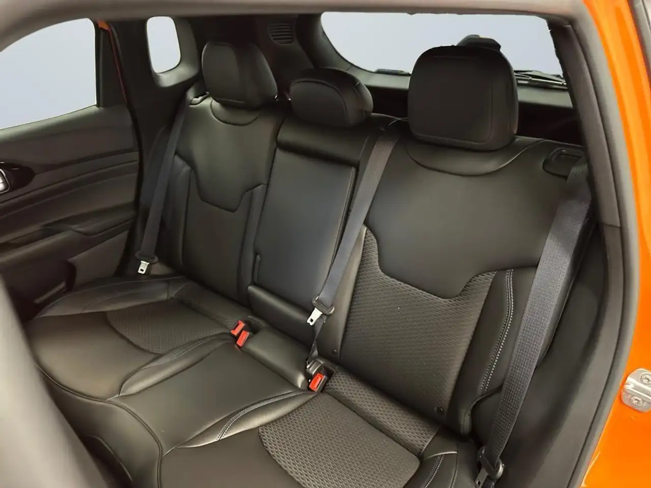 Jeep Compass photo Jeep Compass