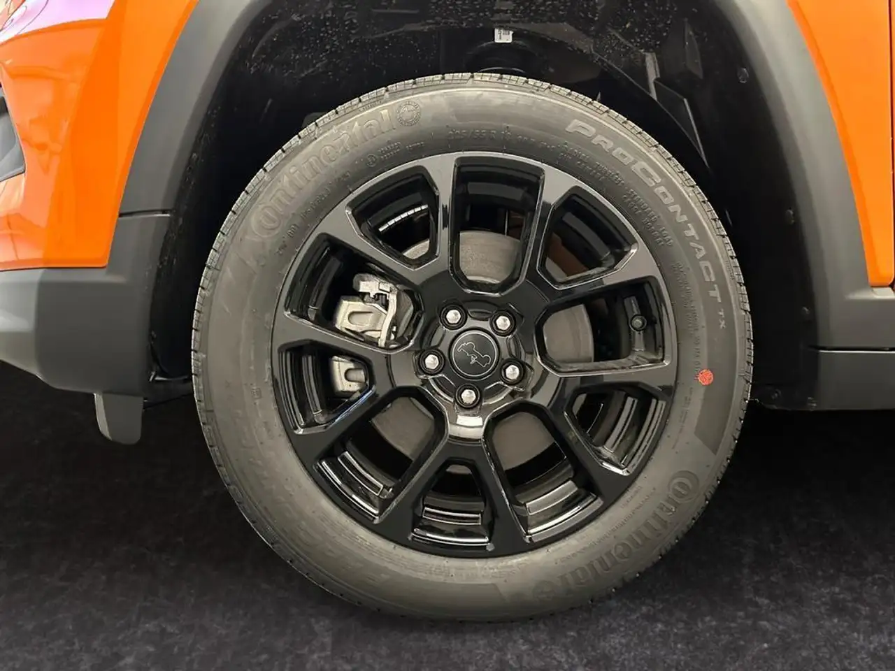 Jeep Compass photo Jeep Compass