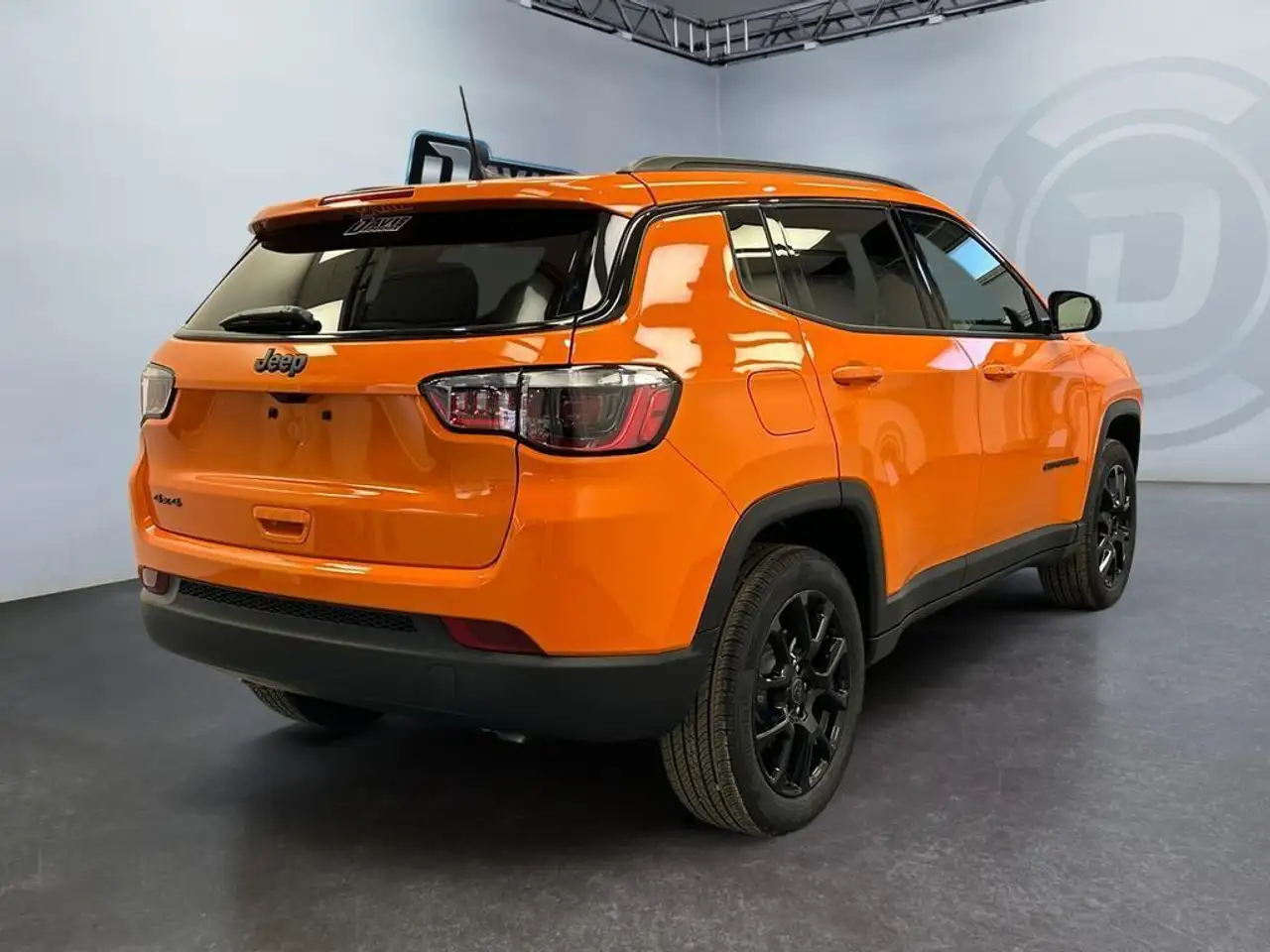 Jeep Compass photo Jeep Compass