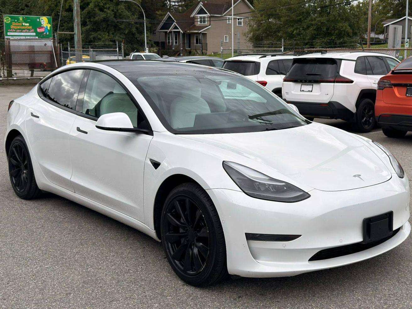 2021 Tesla Model 3 — view 3