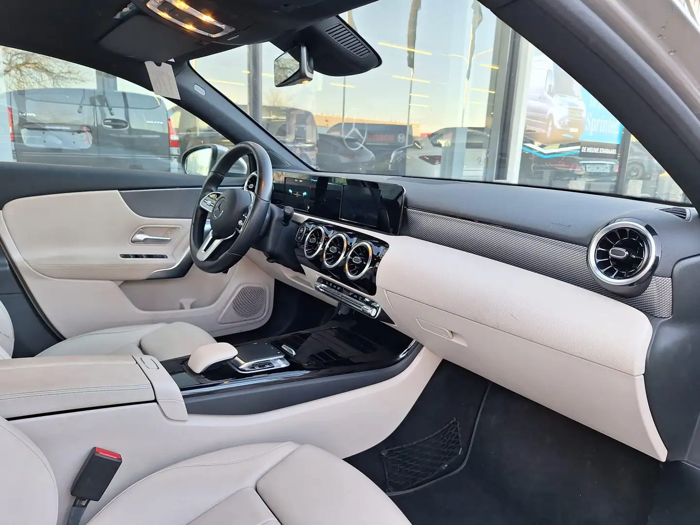 Mercedes-Benz A 180 klasse Luxury *2 JAAR GARANTIE* - 2