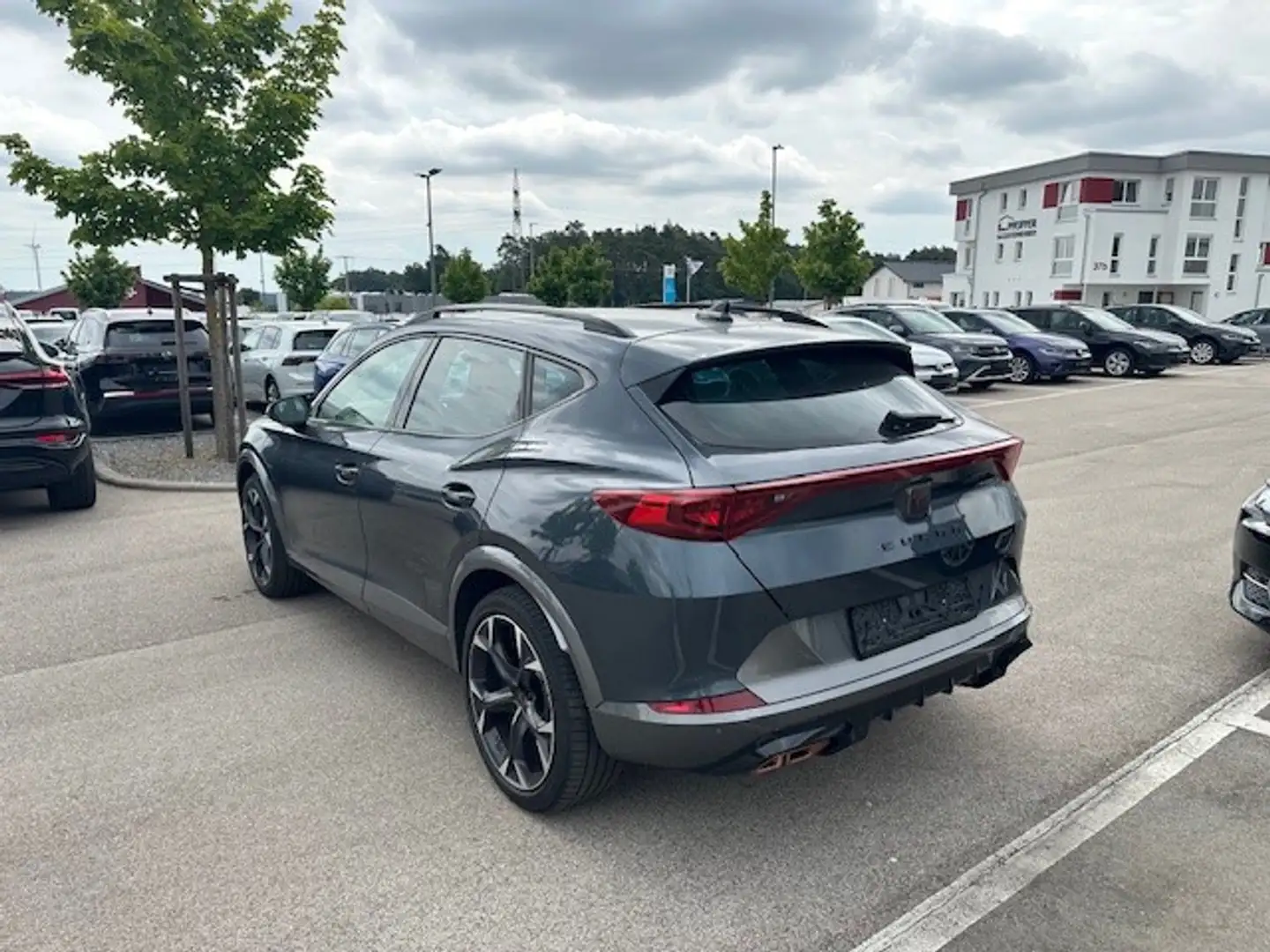 CUPRA Formentor VZ 1.4 e-Hybrid/AHK/SHZ/FaPa L Grau - 2