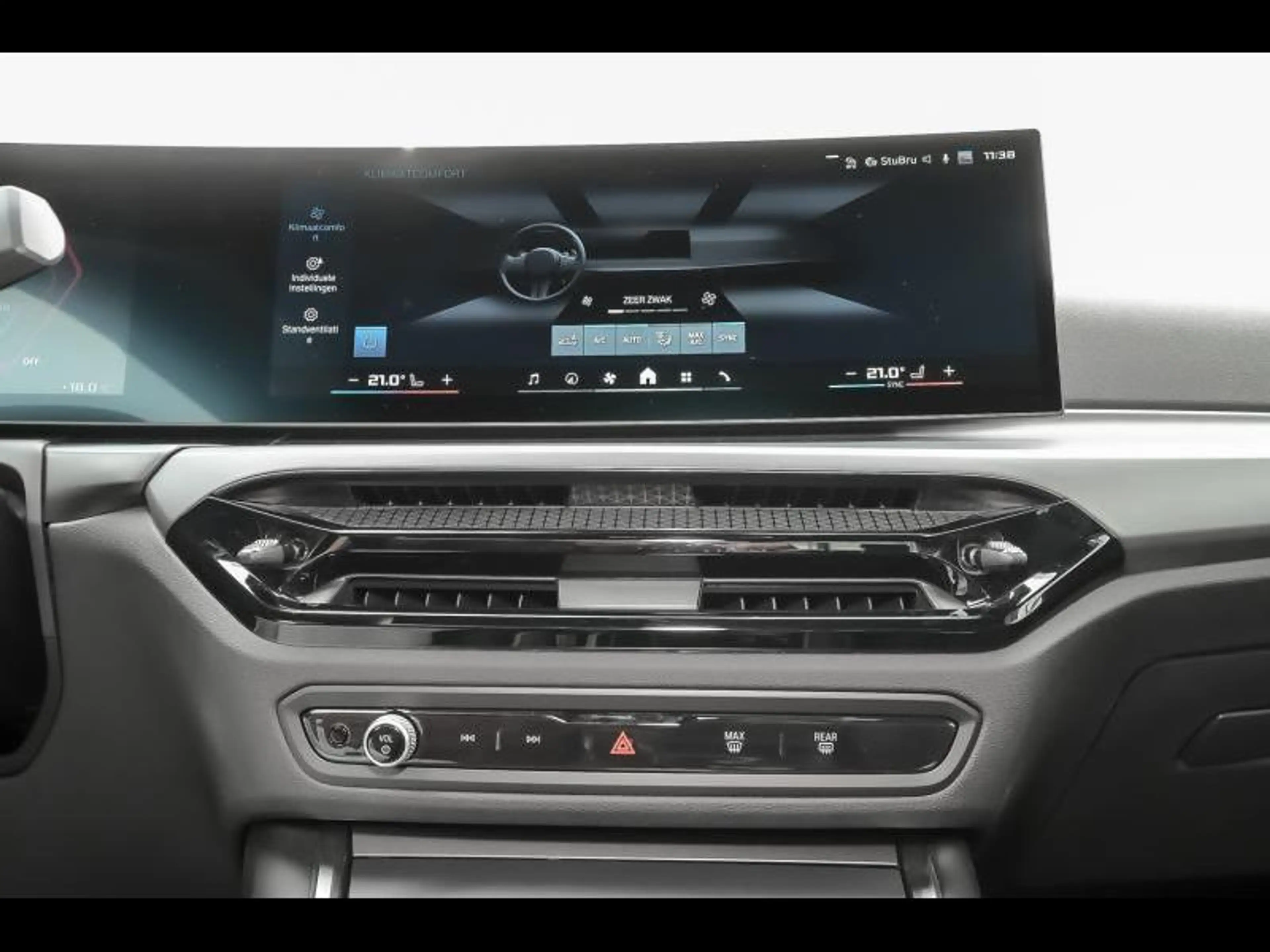 BMW M2 — photo 12