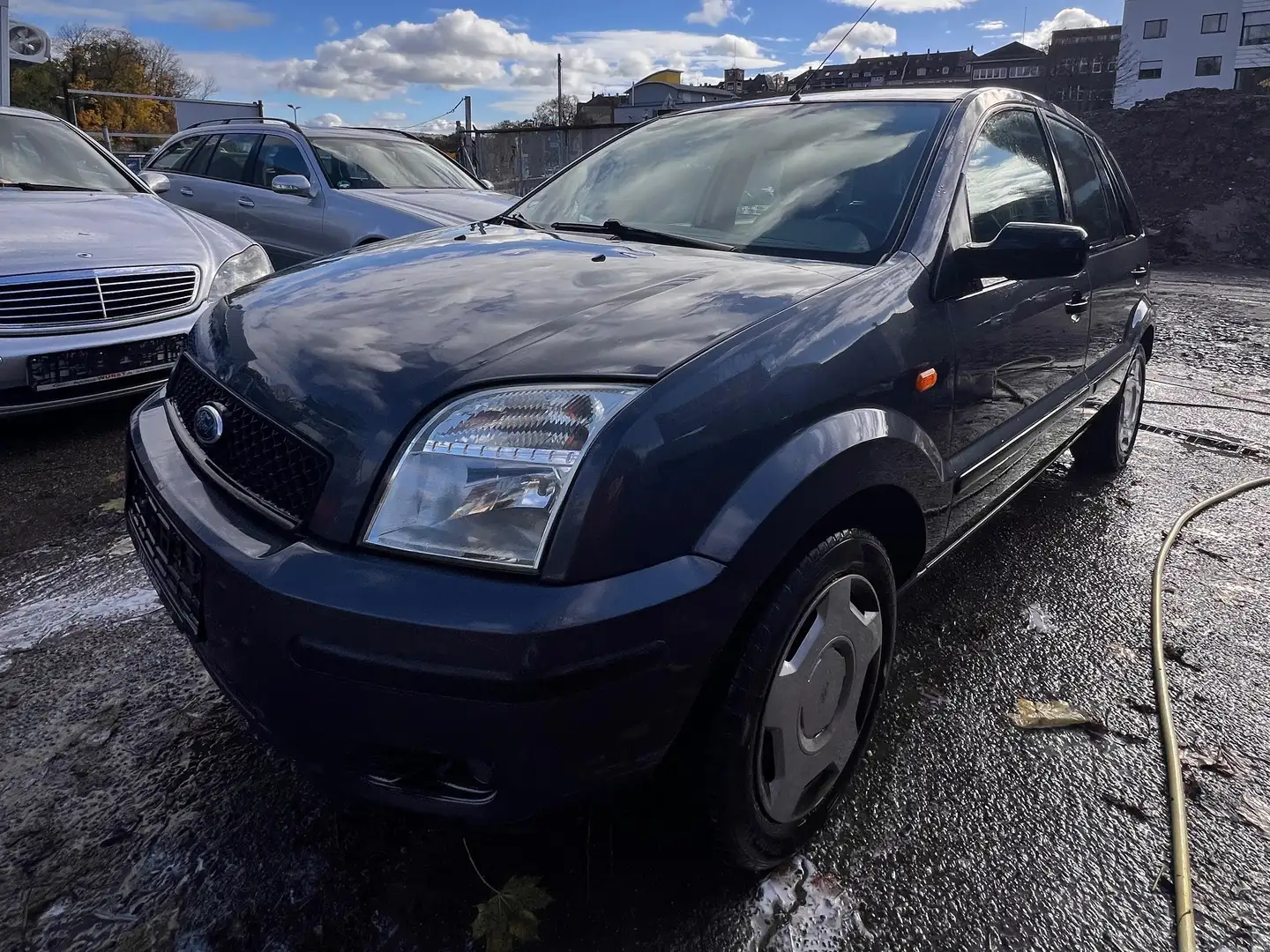 Ford Fusion Trend Gris - 2