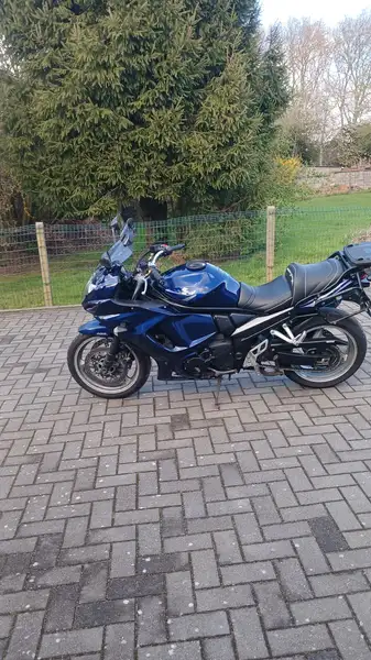 Suzuki Bandit 1250 - foto 3