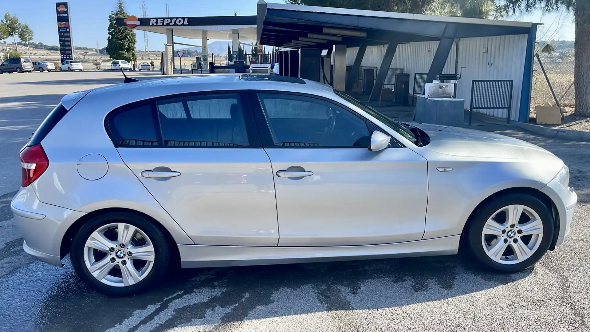 BMW 120 120i - 2