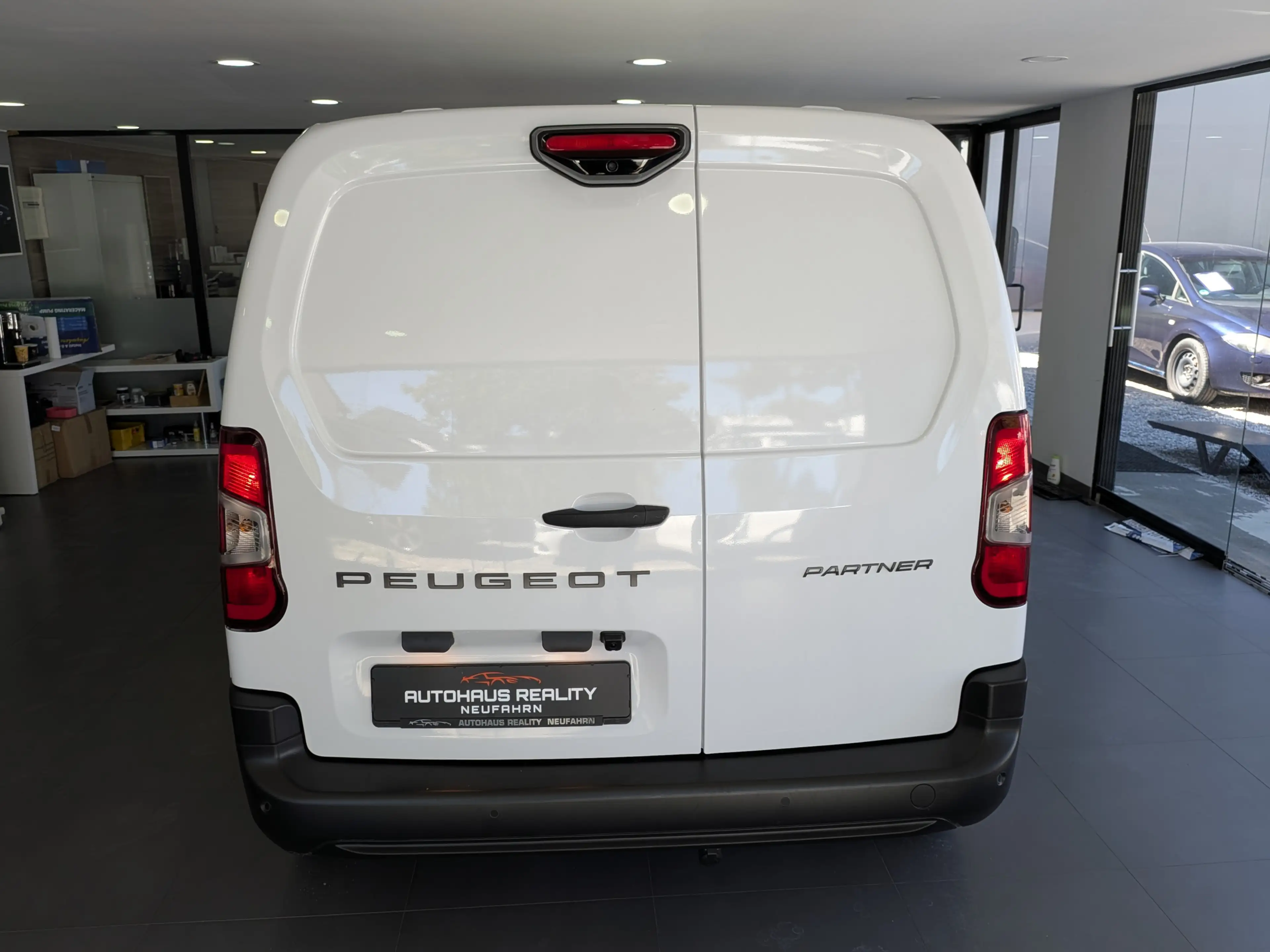 Peugeot Partner L1H1 M+NAVI+360°KAMERA+TOT WINKEL+AUTOMATIK — photo 5