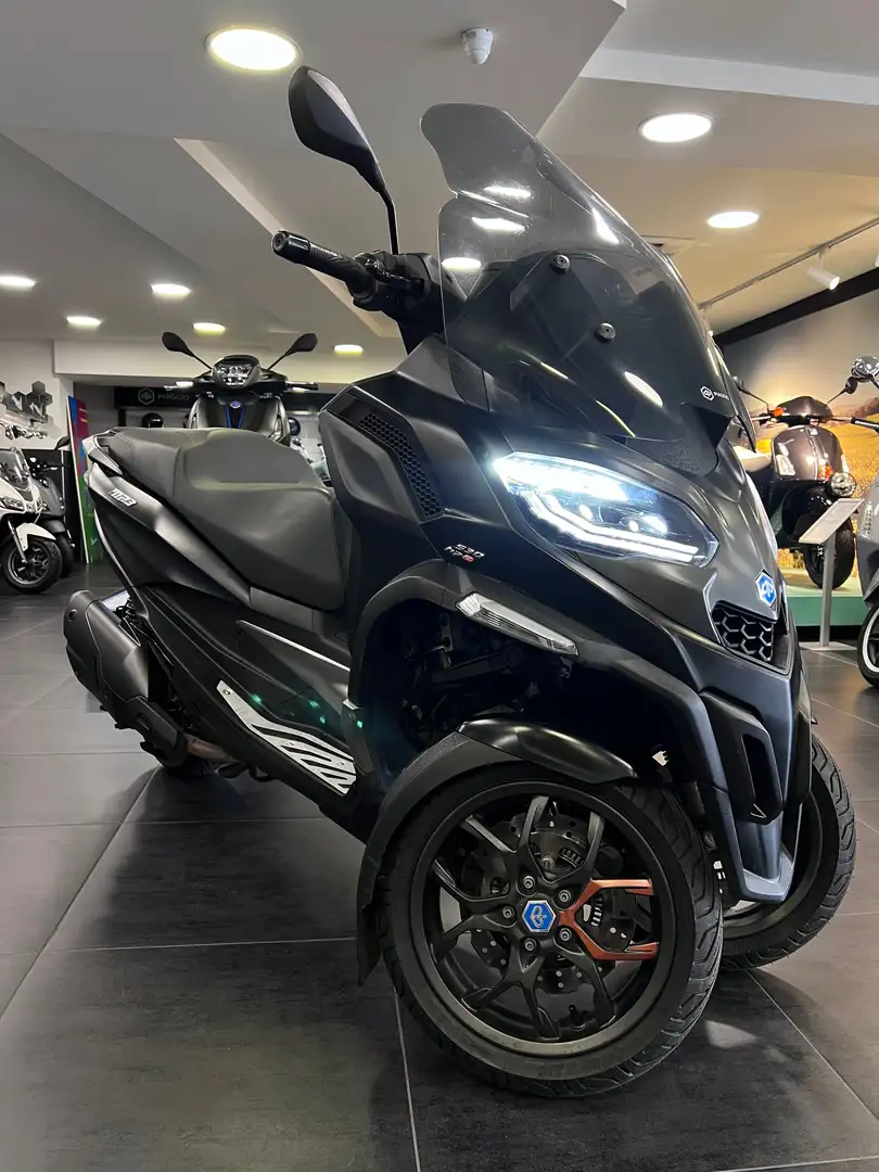 Piaggio MP3 530 Nero - 1