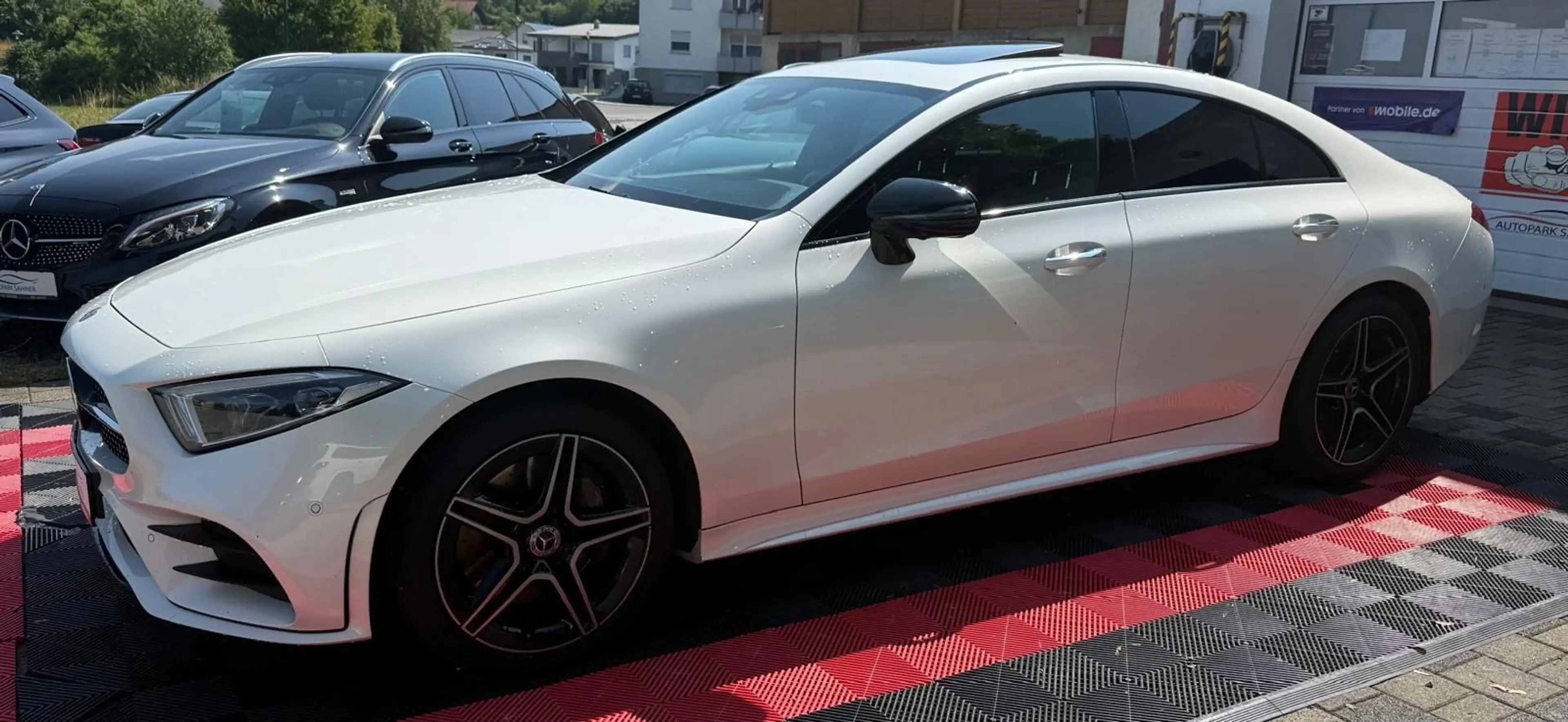 Mercedes-Benz CLS 450 *AMG*4M*360°*BURMESTER*ACC* — photo 5