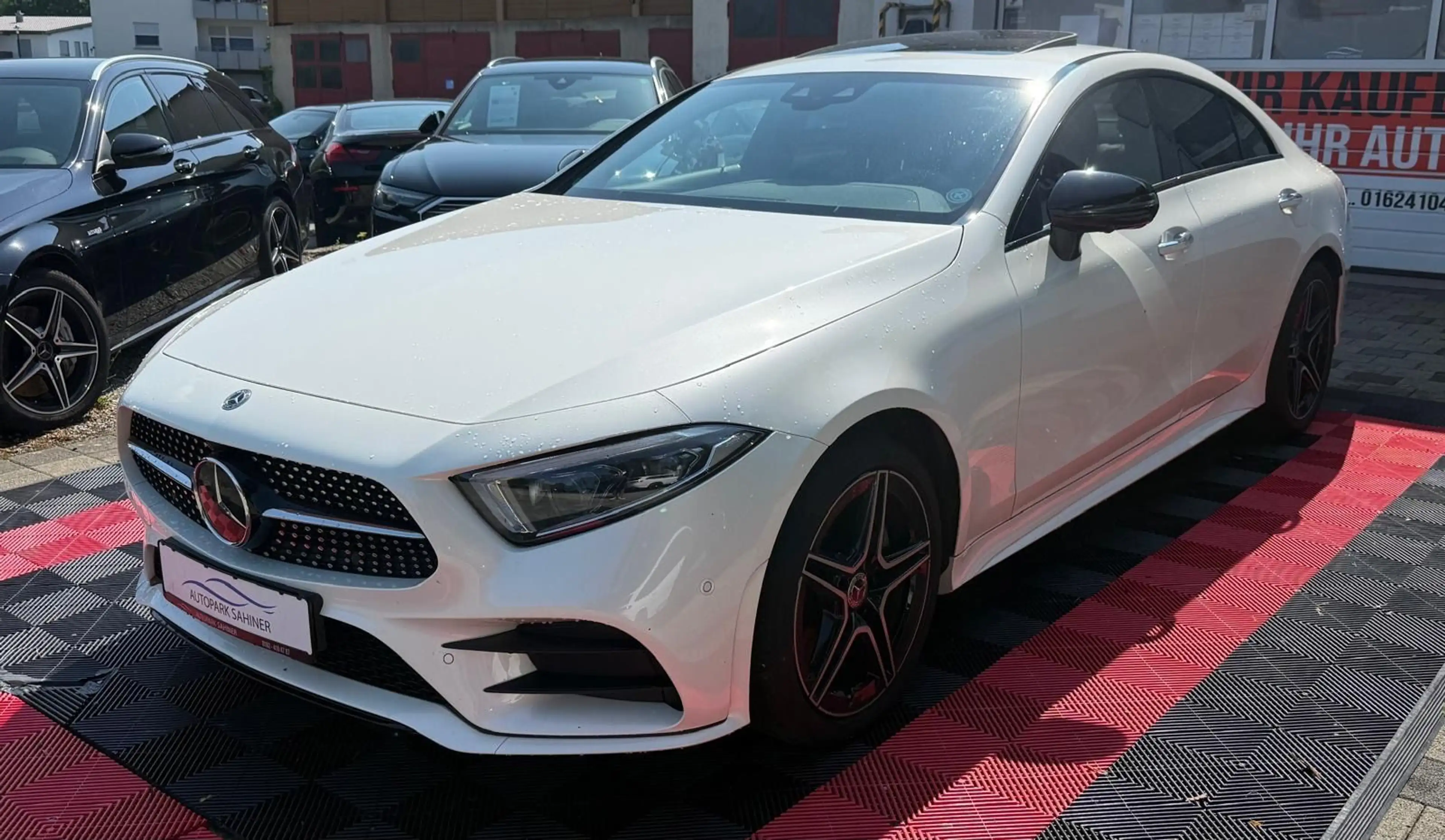 Mercedes-Benz CLS 450 *AMG*4M*360°*BURMESTER*ACC* — photo 2