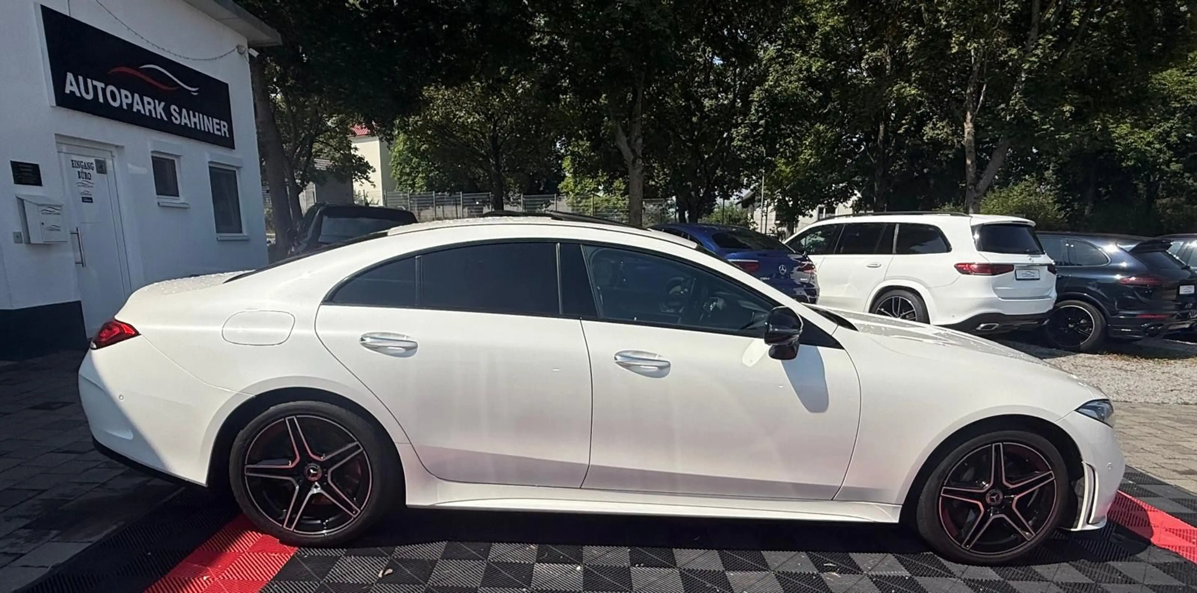 Mercedes-Benz CLS 450 *AMG*4M*360°*BURMESTER*ACC* — photo 6