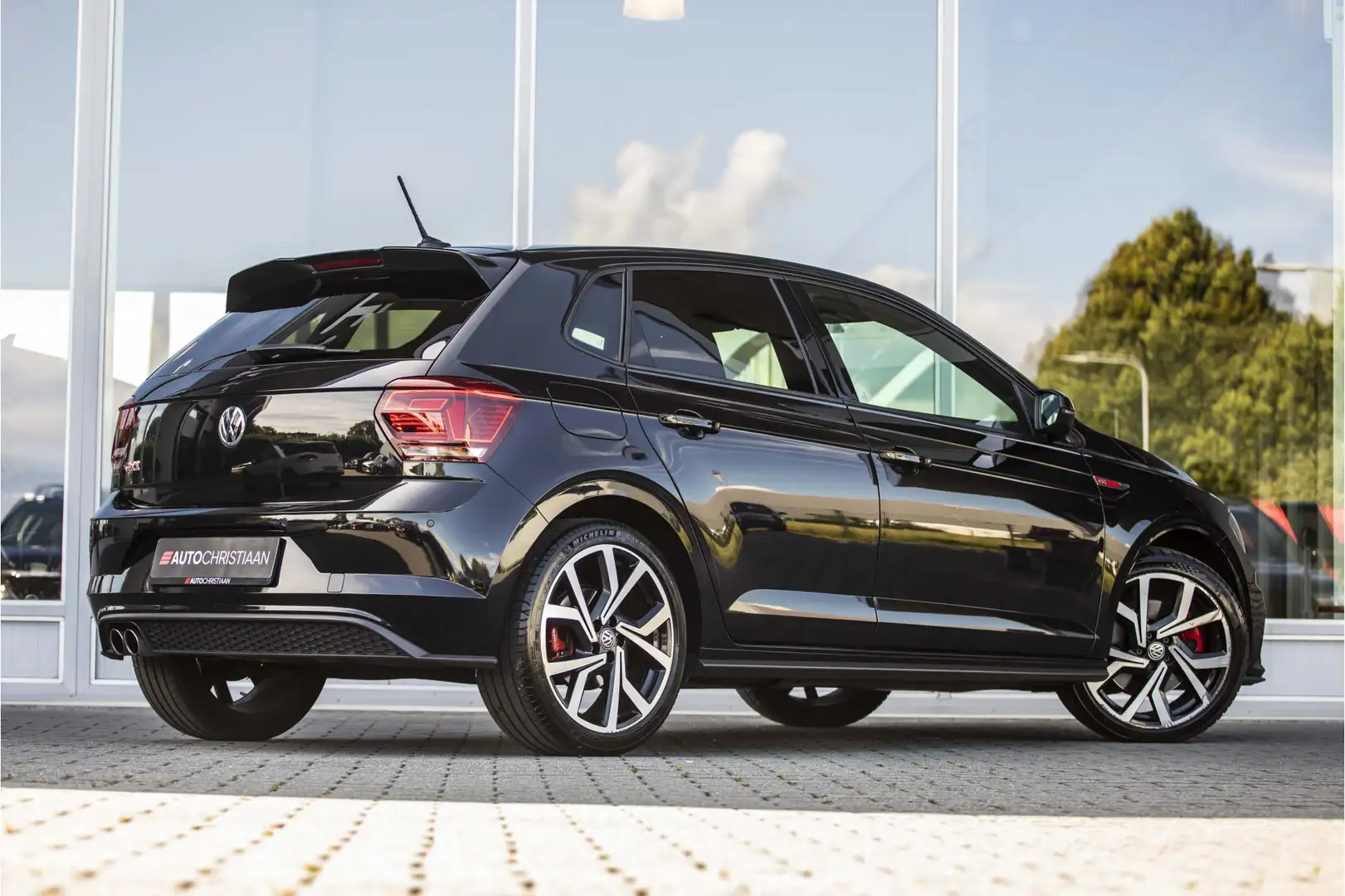 Volkswagen Polo GTI 2.0 TSI | Pano | Beats | Camera Zwart - 2