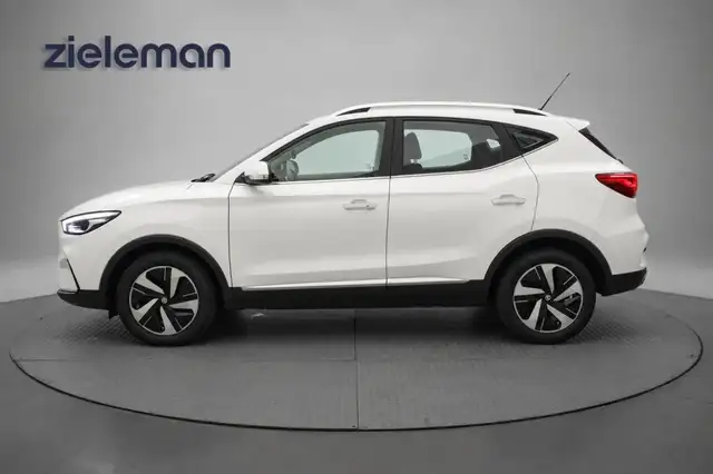 MG ZS view 20