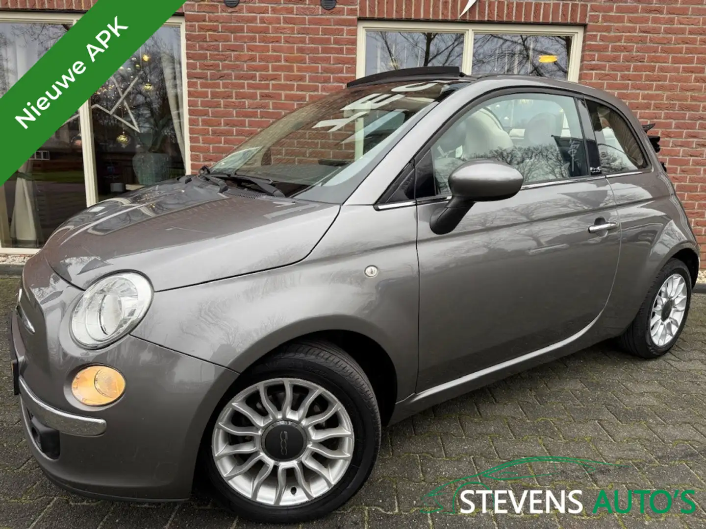 Fiat 500C 0.9 TwinAir Lounge AUTOMAAT NIEUWE APK / CAMERA / Grijs - 1