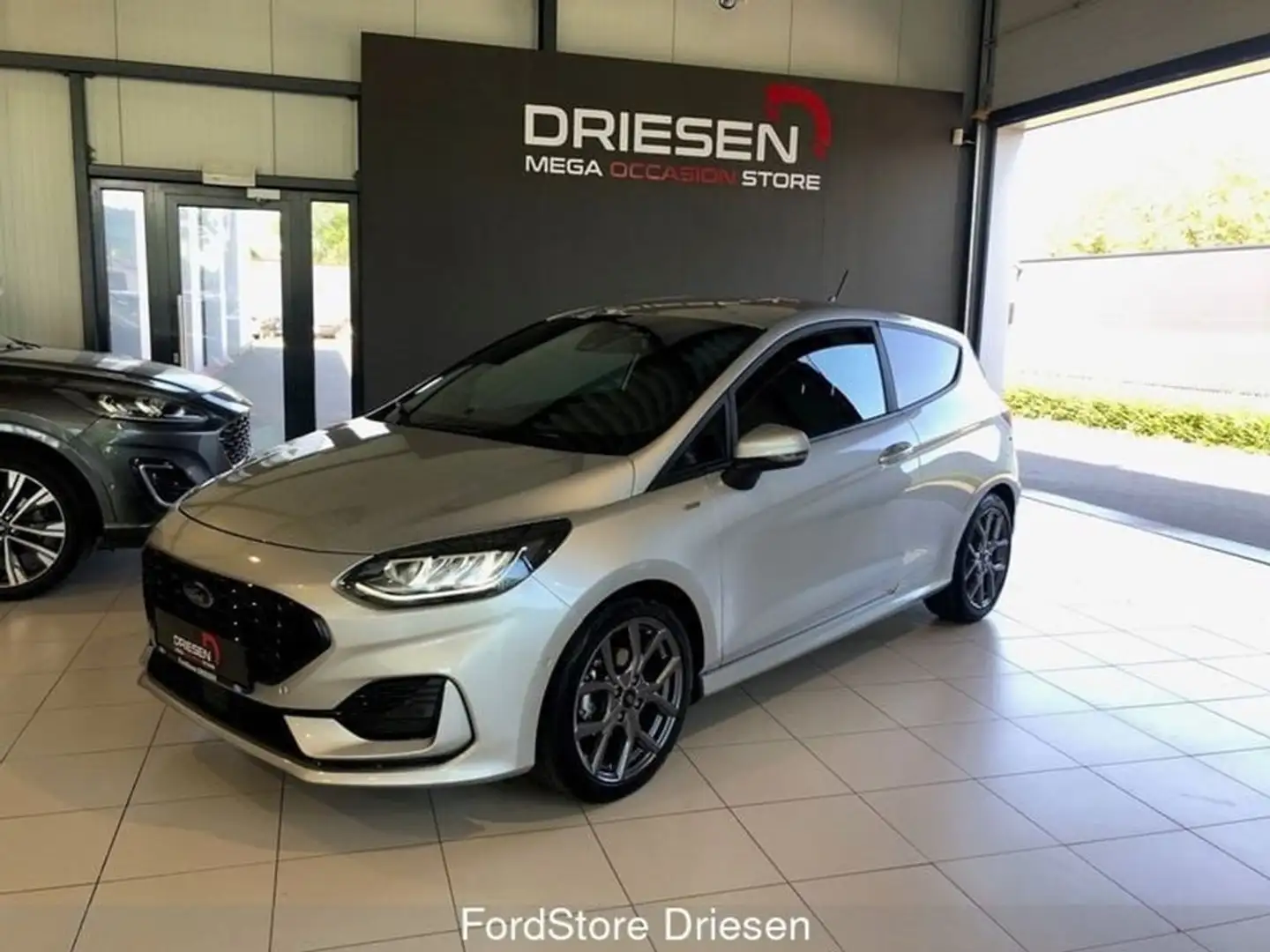 Ford Fiesta EcoBoost ST-Line  BIJ DRIESEN IN BREE   089/461610 Plateado - 2