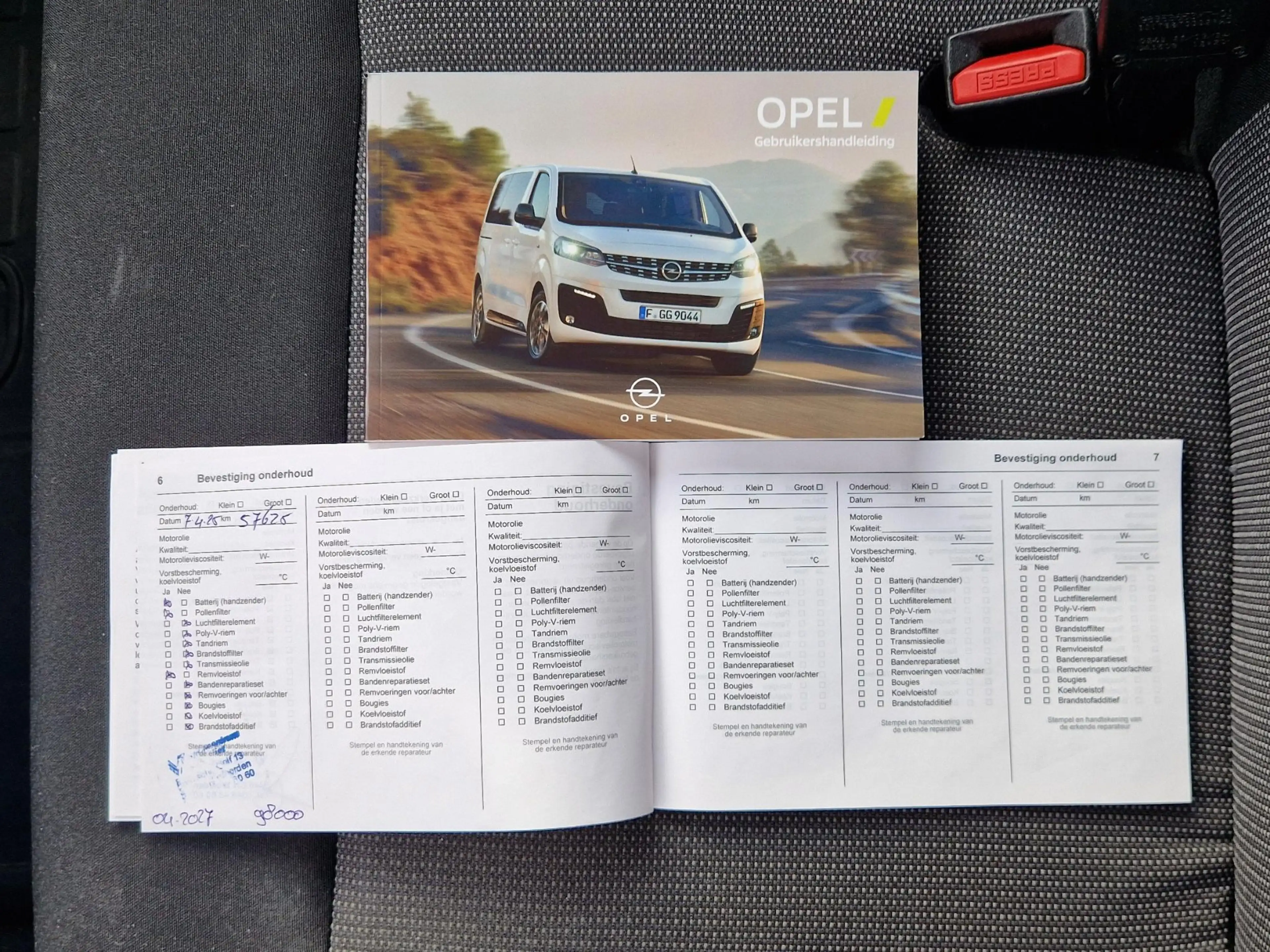 Opel Vivaro-e L2H1 Edition 75 kWh 3-PERS AIRCO CRUISE CARPLAY — photo 16
