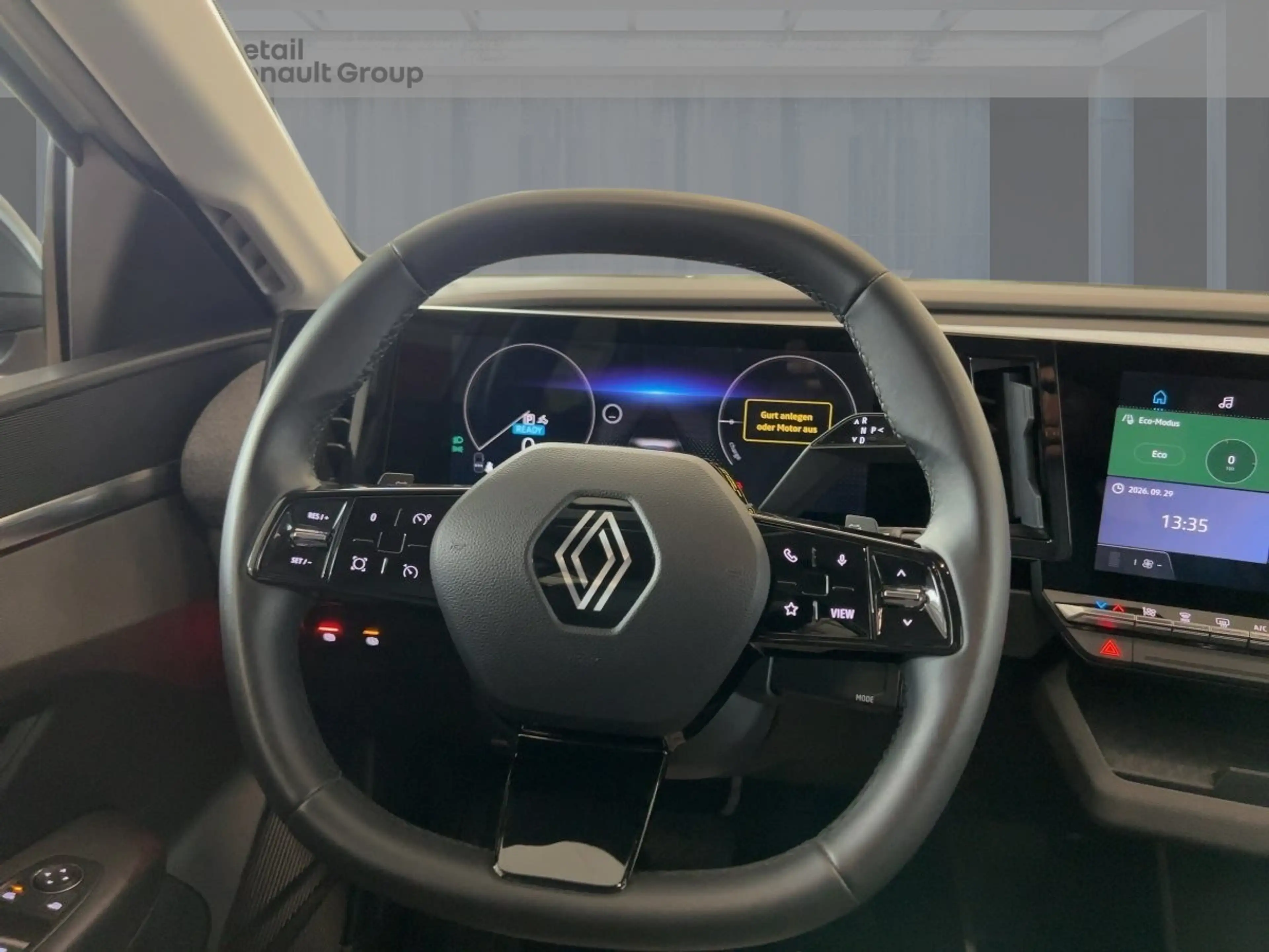 Renault Megane E-Tech EQUILIBRE EV40 130hp boost charge — photo 11