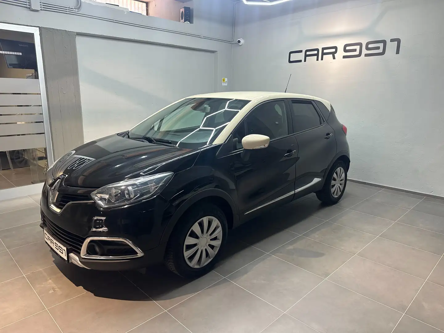 Renault Captur Captur 1.5 dci DYNAMIC NAVIG. FARI XENO NEO PATENT Noir - 2