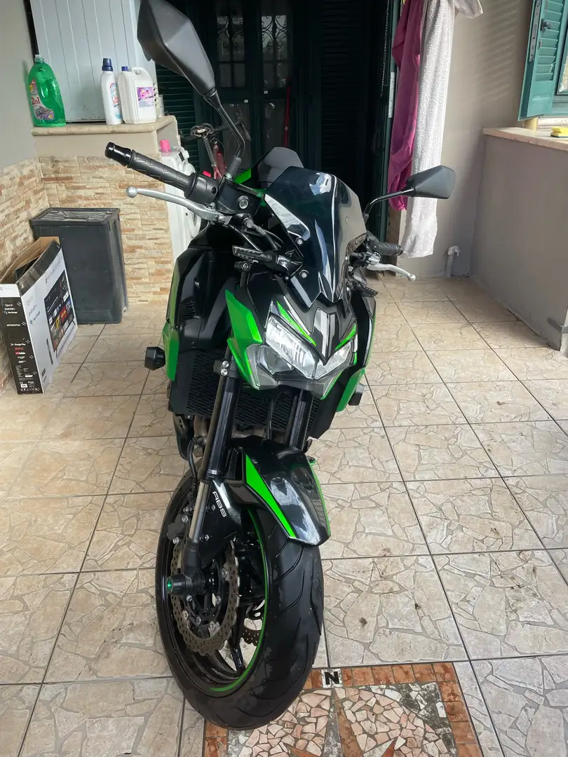 Kawasaki Z 900 Verde - 1