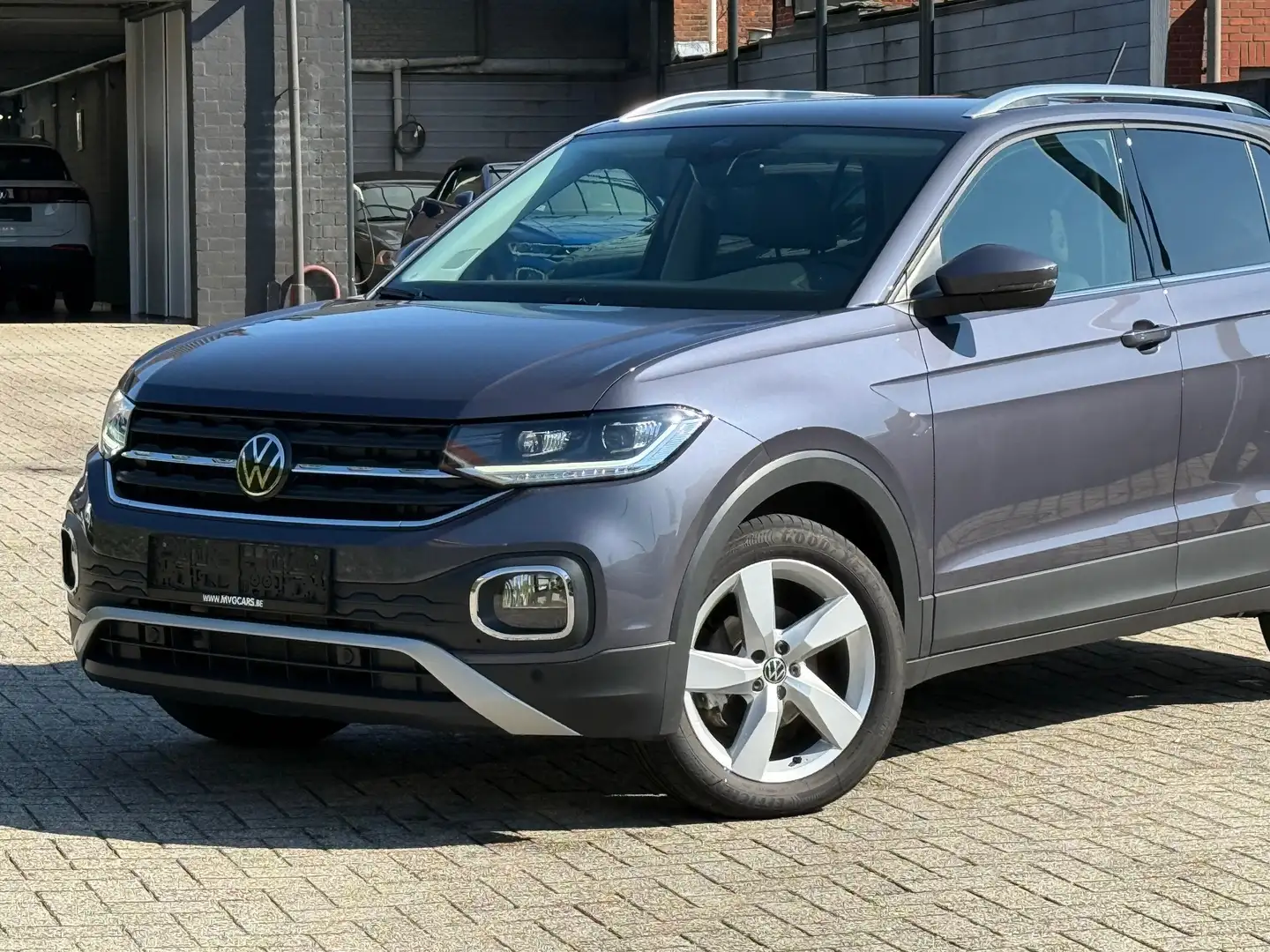 Volkswagen T-Cross T-Cross 1.5 TSI DSG Style "Camera/App Connect" Grijs - 2