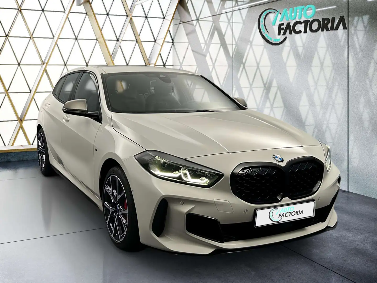 BMW 135 -24%M 135I 306 BVA8 4x4+GPS+CAM+PARK ASSIST+OPTS Beige - 2