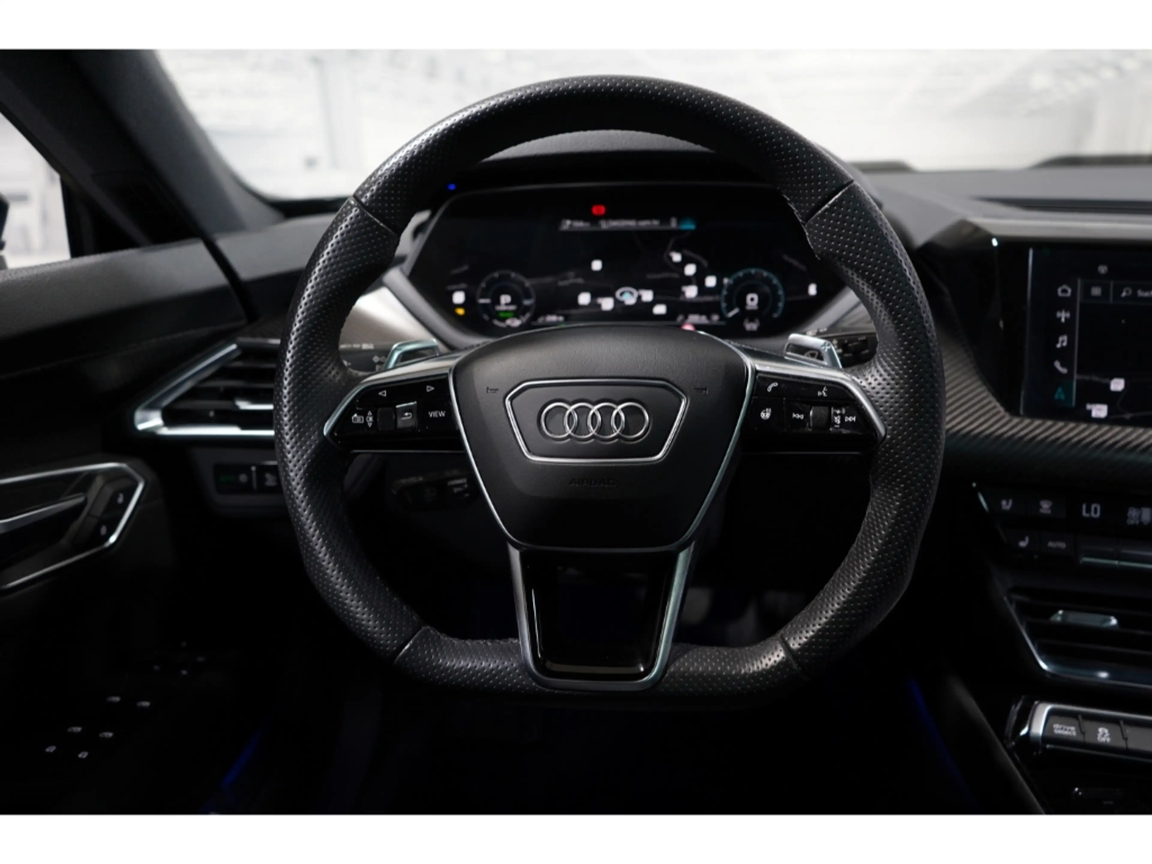 Audi e-tron GT quattro Matrix Pano 360 Kamera Luftfahrw — photo 7