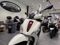 Piaggio Medley 125 Weiß - thumbnail 5