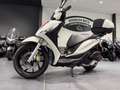 Piaggio Medley 125 Weiß - thumbnail 1