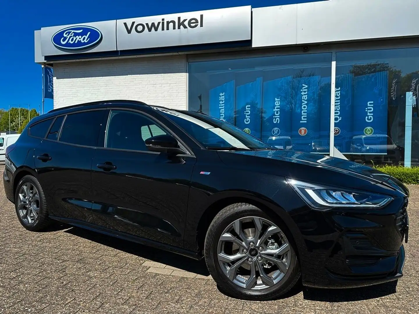 Ford Focus Turnier ST-Line X +LED+iACC+RFK+BLIS+Allwr Schwarz - 1