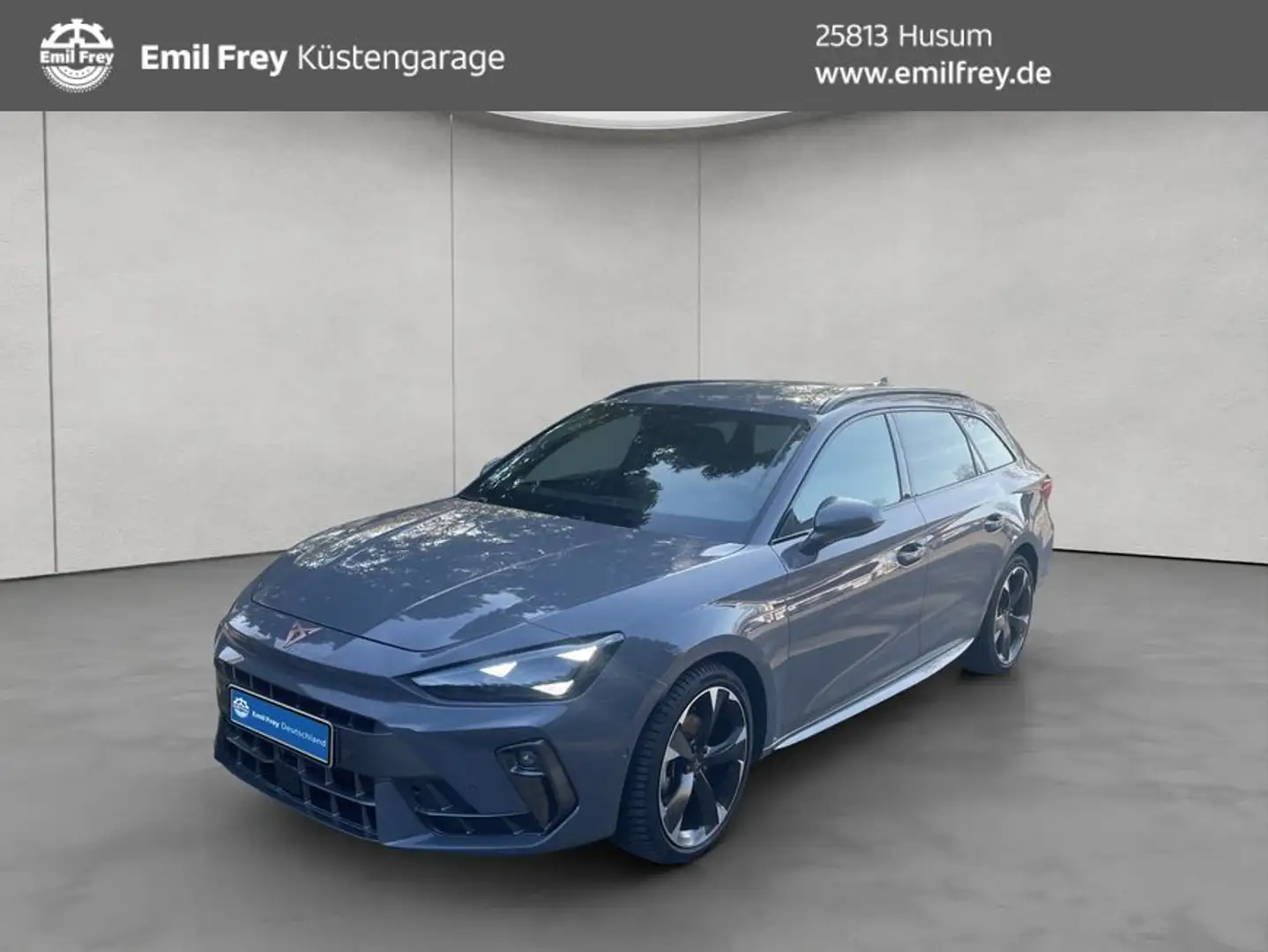 CUPRA Leon Sportstourer 1.5 eTSI DSG Grau - 1