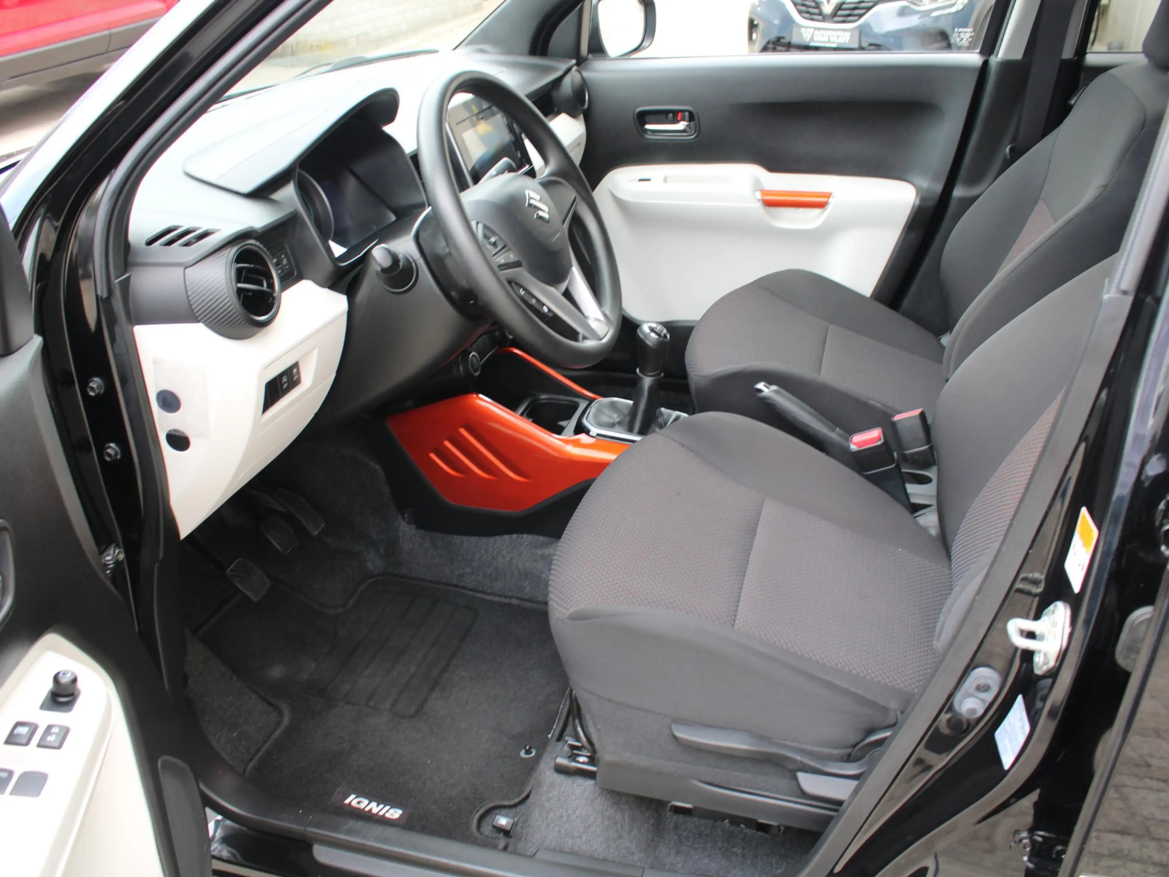Suzuki Ignis 1.2 Stijl Intro | STOELVERWARMING | 12 MAANDEN BOV — photo 2