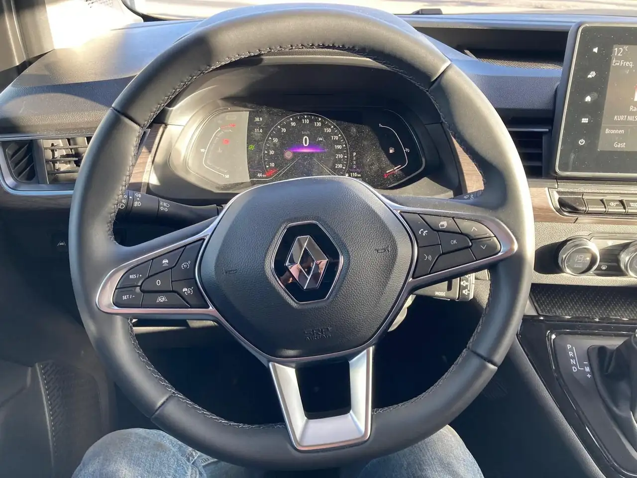 Renault Kangoo Techno TCe 130 EDC 14