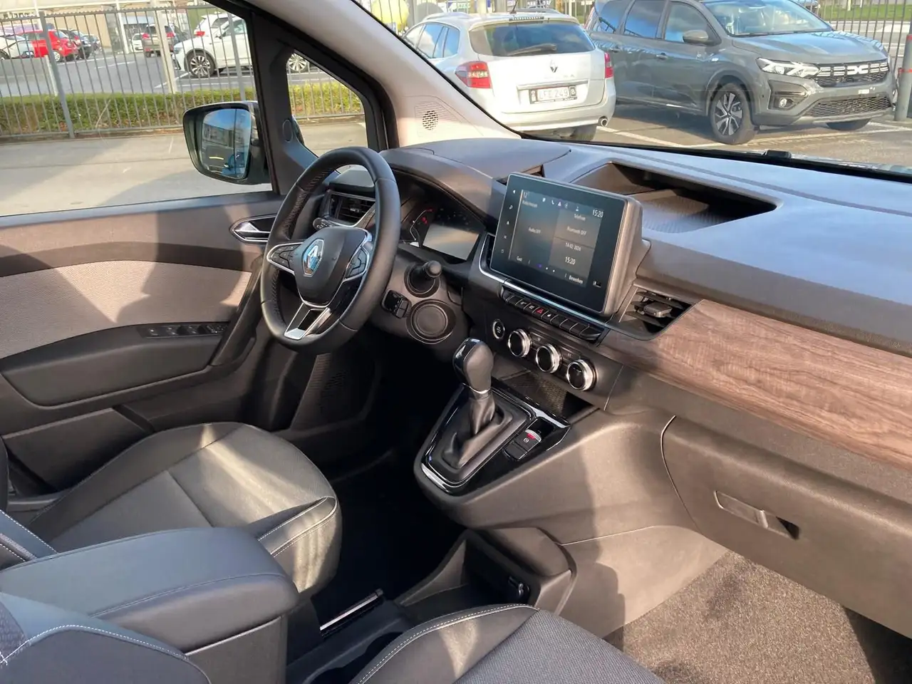 Renault Kangoo Techno TCe 130 EDC 12