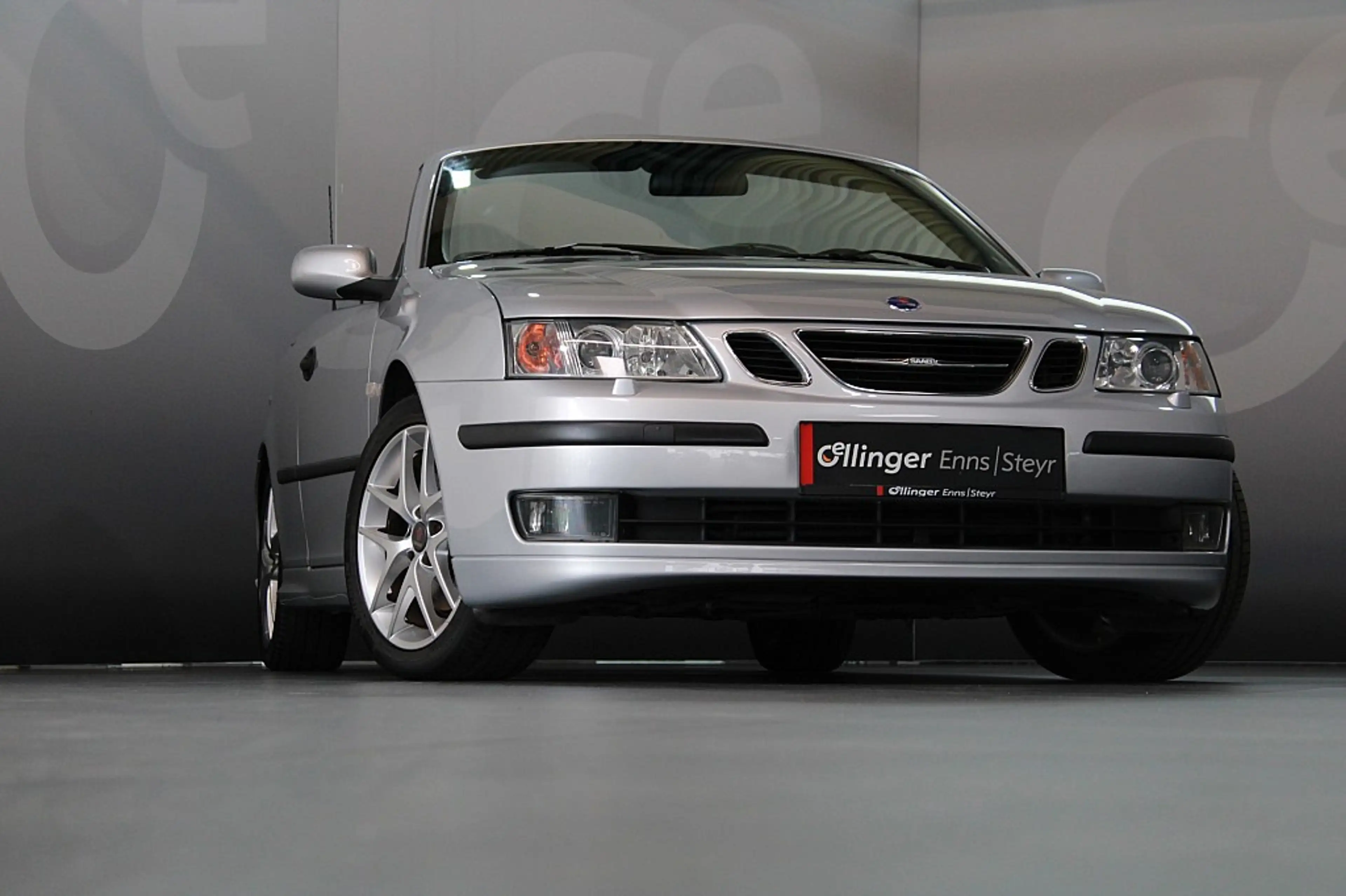 Saab 9-3 Cabrio Aero 2.0T — photo 6