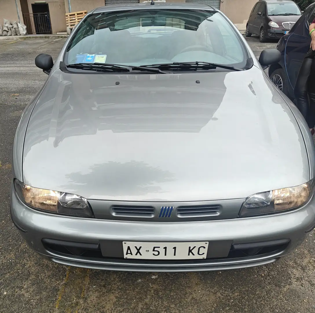 Fiat Brava 1.4 12 v Silber - 2