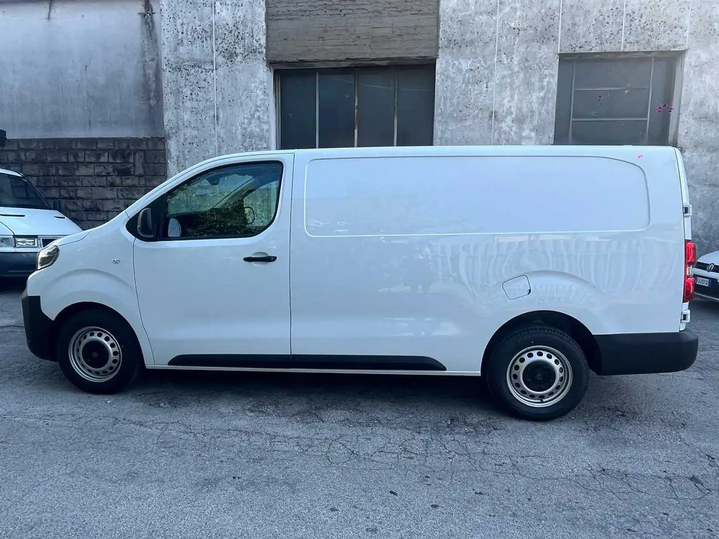 Peugeot Expert Long 1.5 BlueHDi 120cv Furgone Bianco - 2