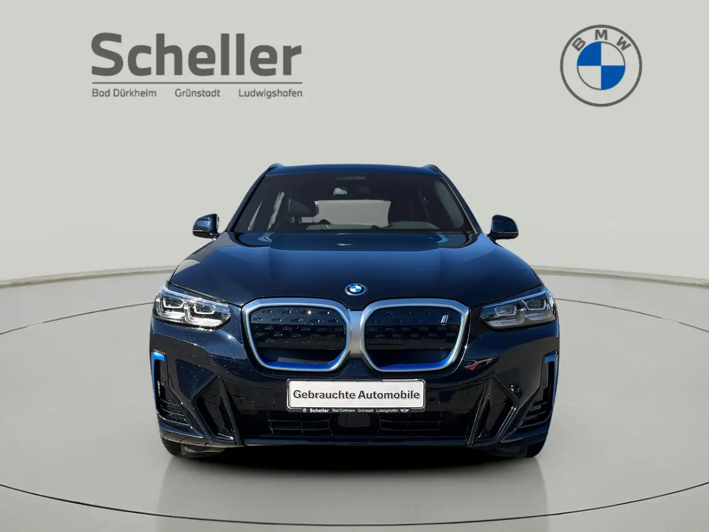 BMW iX3 LED Navi RFK Parkassistent Schwarz - 2