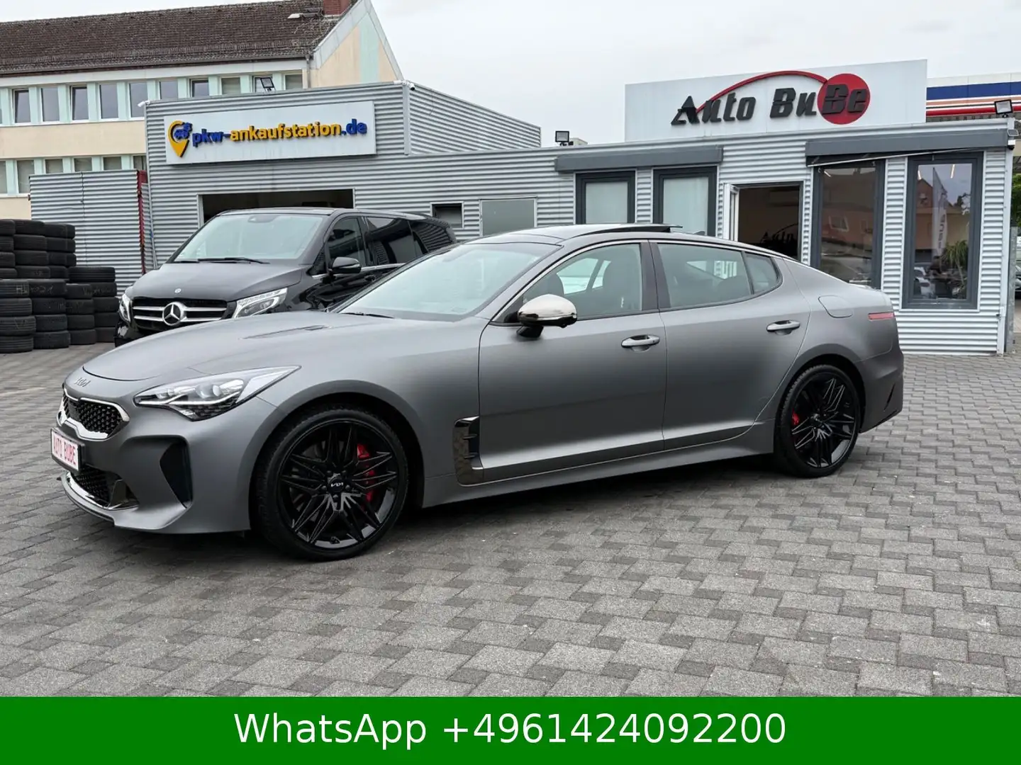 Kia Stinger GT 4WD PANORAMA Silber - 2