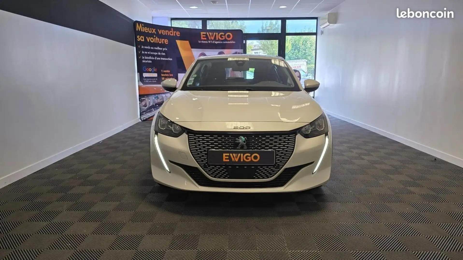 Peugeot 208 E-208 GENERATION-II ELECTRIC 135 77PPM 50KWH ACTIV Blanc - 2