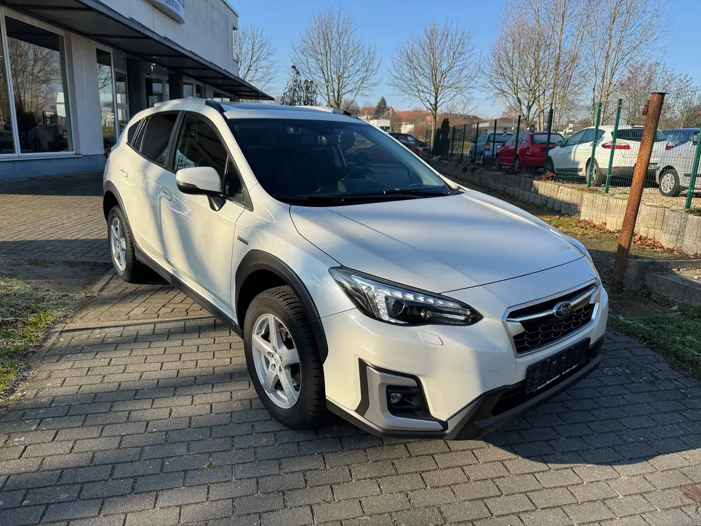 Subaru XV 2.0ie Lineartronic Platinum Weiß - 1