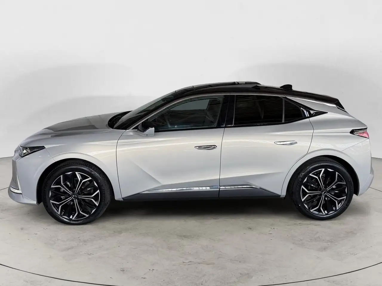DS Automobiles DS 4 2023